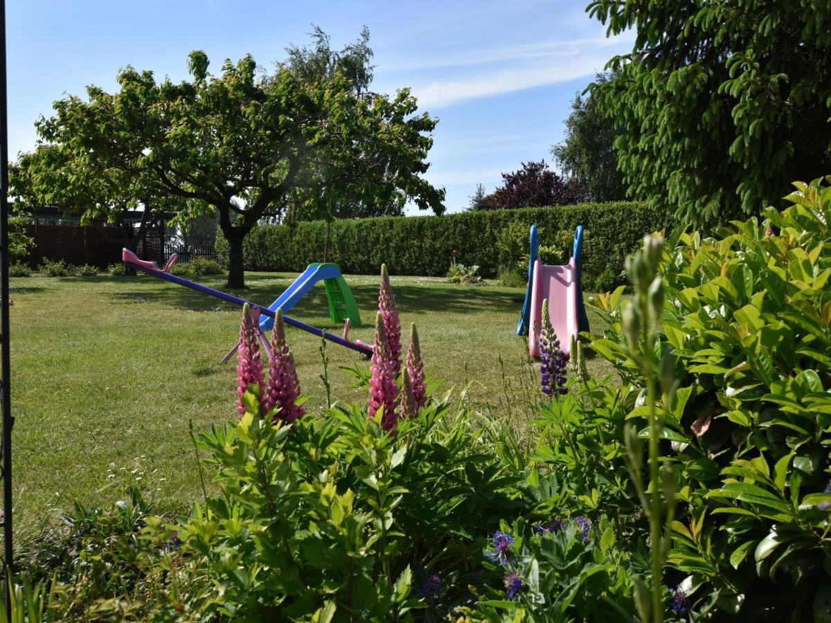 Apartment In Robertsdorf With Garden, Terrace, Barbecue Blowatz Esterno foto
